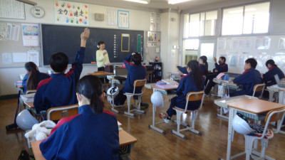 ３年国語　「春に」漢字復習