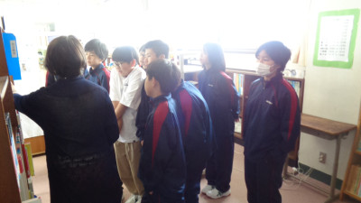１年国語　図書室の利用２