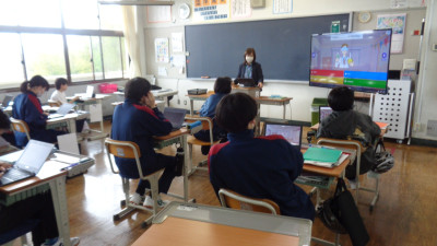 ２年英語 (4)