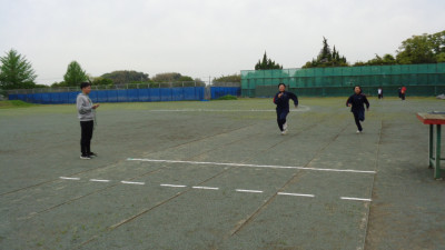 ２年体育　50ｍ走２