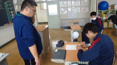 椎の木作業４